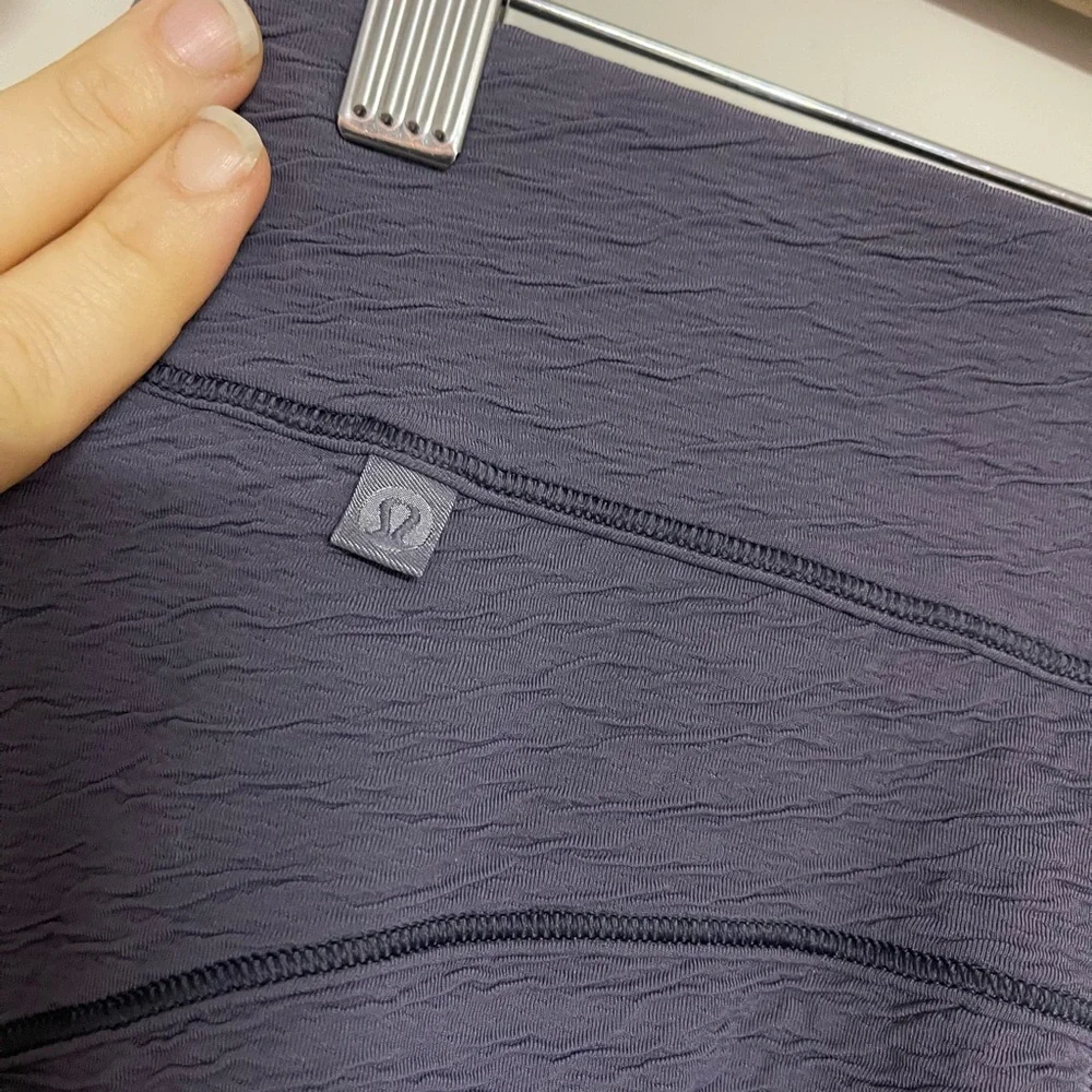 Lululemon Can You Feel The Pleat Crop in Moonwalk - Picture 7 of 15